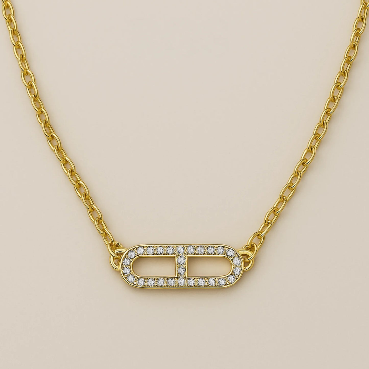 Collar Rectangular con Circonitas