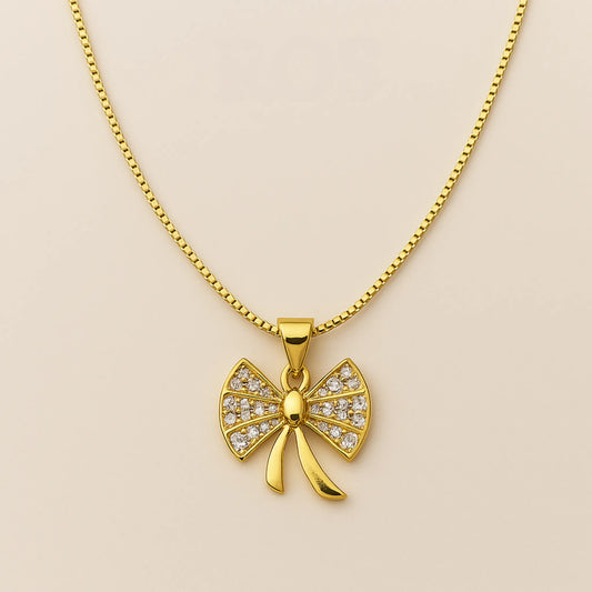 Collar Lazo Dorado con Circones