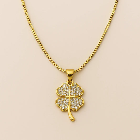 Collar Trébol Dorado con Circonitas